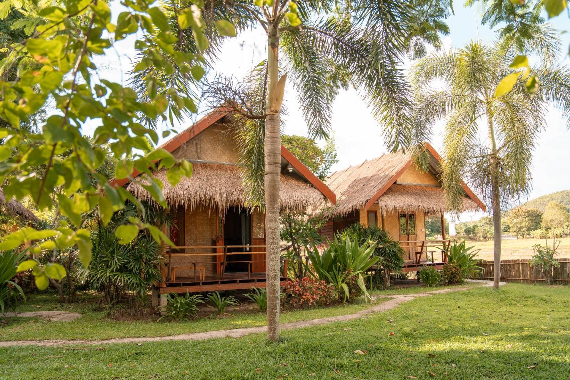 Butterfly Hostel, Пай Екстер'єр фото